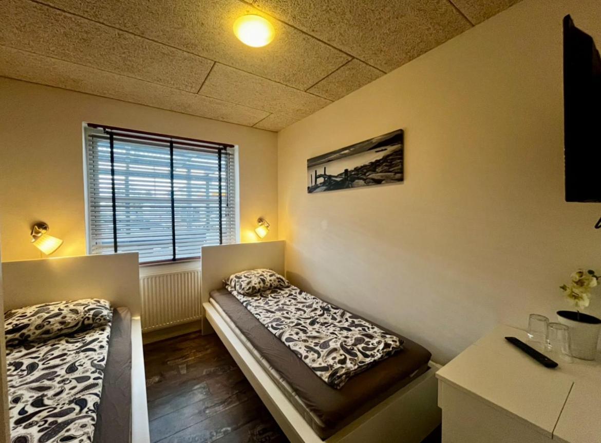 Barneys Rooms Hundige Luaran gambar