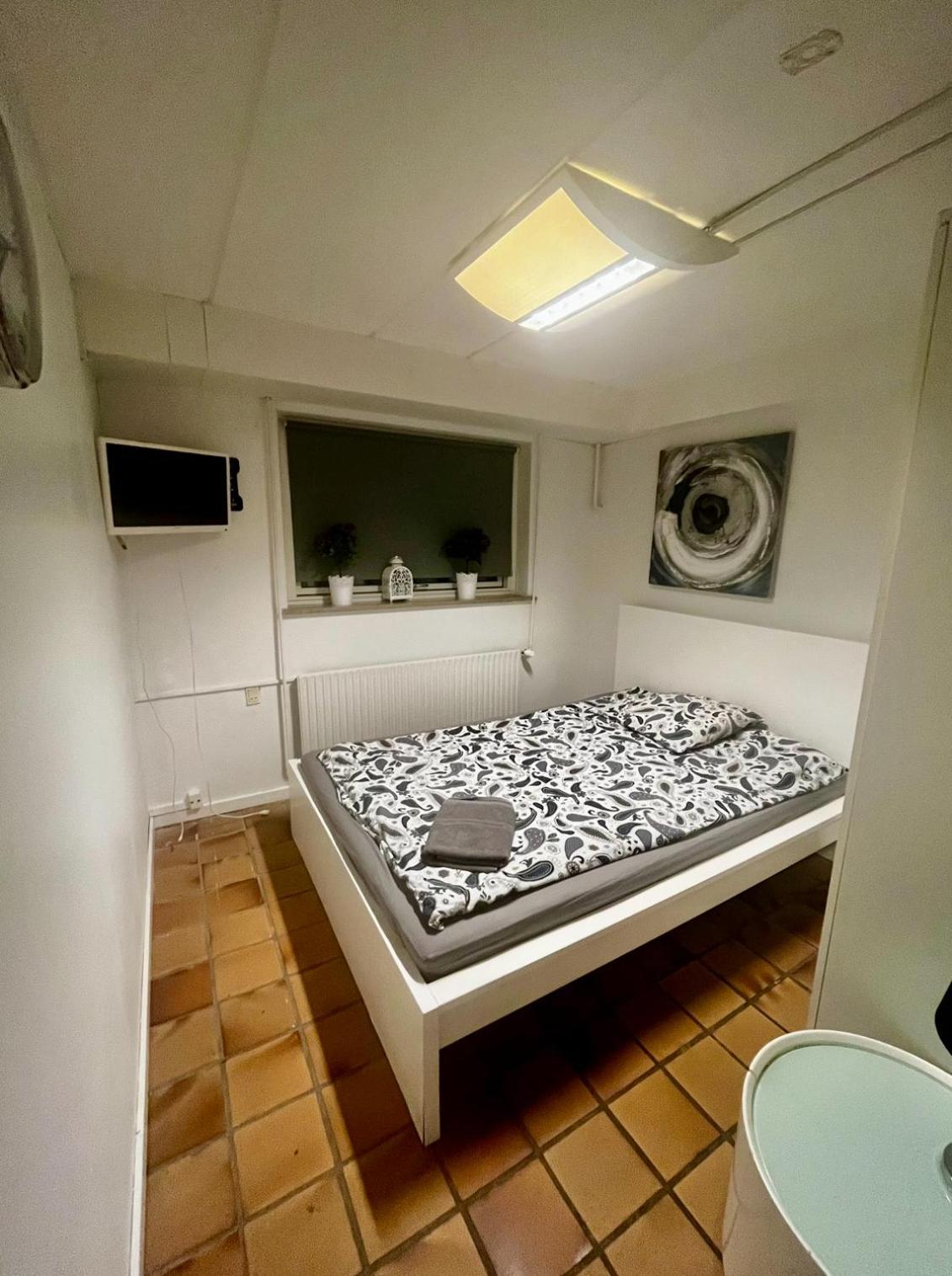 Barneys Rooms Hundige Luaran gambar